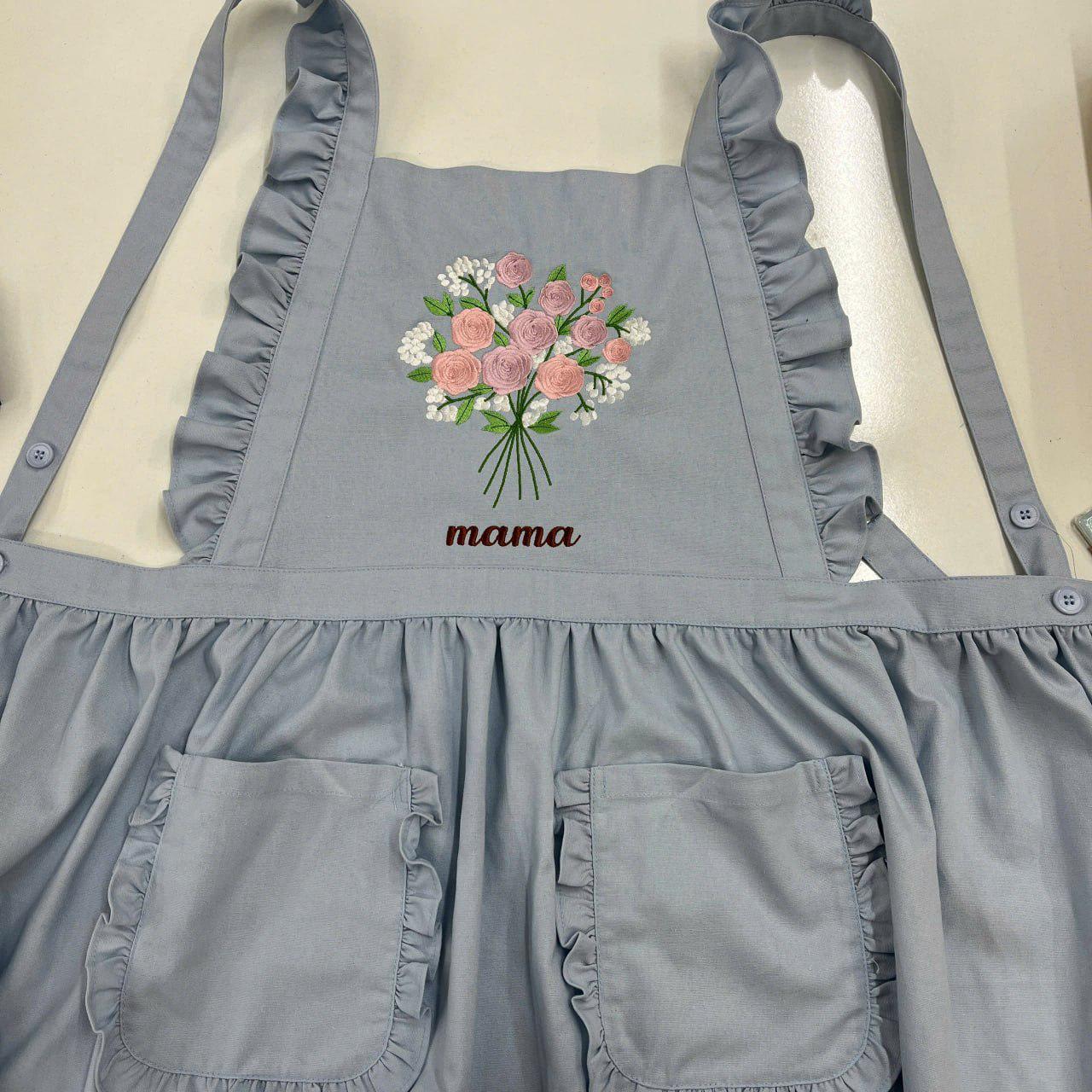 Personalized Hand Embroiered Apron For Her, Floral Linen Apron, Custom Name Gifts For Mom, Mother's Day Gifts, Apron For Grandma, Mother